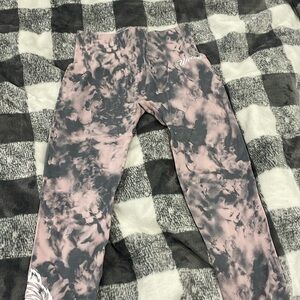Darcsport pink marble leggings